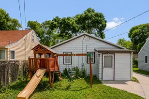 5333 N 58th St, Milwaukee, WI 53218 - Photo 5