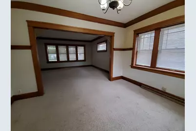 2423  20th St, Racine, WI 53403 - Photo 3