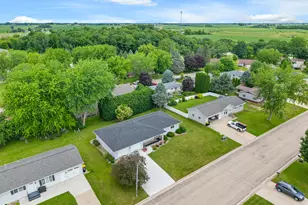 703 Hokah St, Caledonia, MN 55921 - Photo 31