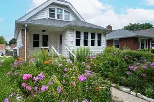 3812 E Carpenter Ave, Cudahy, WI 53110 - Photo 1