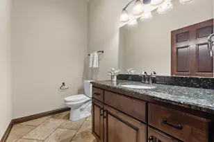 W187S10596 Kelsey Dr, Muskego, WI 53150 - Photo 15