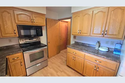 533  Degner Ave, Mayville, WI 53050 - Photo 3