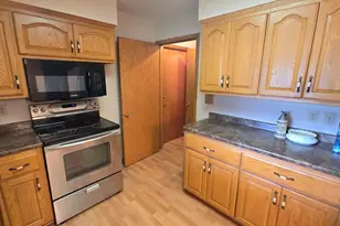 533 Degner Ave, Mayville, WI 53050 - Photo 3