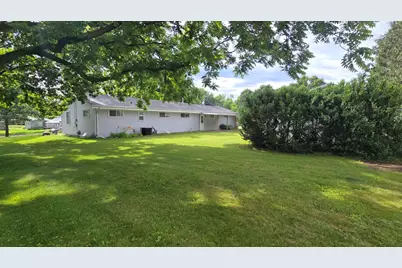 533  Degner Ave, Mayville, WI 53050 - Photo 23