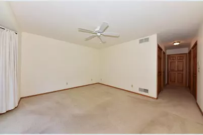 1322  Hidden Fields Dr, West Bend, WI 53095 - Photo 11