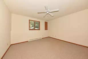 1322 Hidden Fields Dr, West Bend, WI 53095 - Photo 21