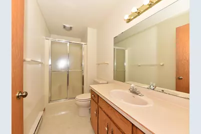 1322  Hidden Fields Dr, West Bend, WI 53095 - Photo 25