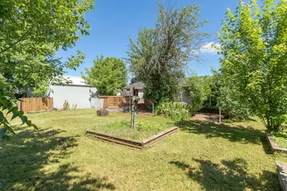 483  Tilson St, West Salem, WI 54669 - Photo 25