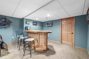 N170W19962 Willow Ridge Dr, Jackson, WI 53037 - Photo 17