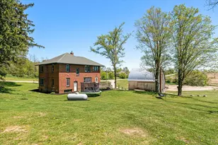 E7155 Traastad Rd, Franklin, WI 54665 - Photo 7