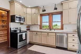 E7155 Traastad Rd, Franklin, WI 54665 - Photo 15