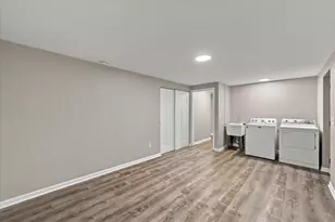 12246 W Euclid Ave, West Allis, WI 53227 - Photo 35