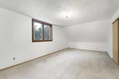 2910 W Mitchell St, Milwaukee, WI 53215 - Photo 9