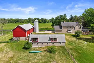N9523 N River Rd, Ixonia, WI 53036 - Photo 53