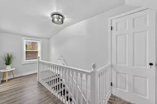 305 Leanore Ln, Brookfield, WI 53005 - Photo 15