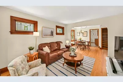 6419  Vista Ave, Wauwatosa, WI 53213 - Photo 3