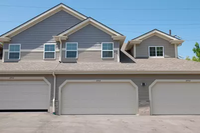 2748  Hidden Dr #73, Saint Francis, WI 53235 - Photo 29