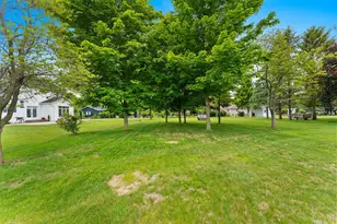 3208 Barkwood Ln, Manitowoc, WI 54220 - Photo 65