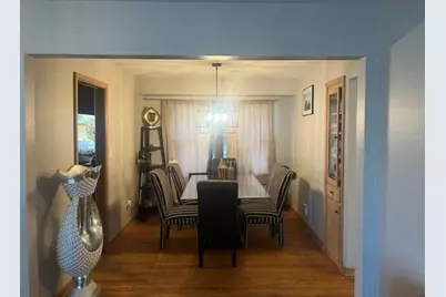 5131 W Willow Rd, Milwaukee, WI 53223 - Photo 7