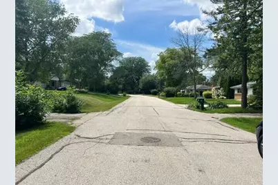 5131 W Willow Rd, Brown Deer, WI 53223 - Photo 19