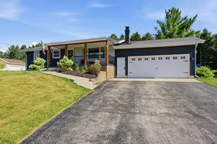 4563 Harvest Cir, Manitowoc, WI 54220 - Photo 1