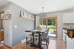 4563 Harvest Cir, Manitowoc, WI 54220 - Photo 7