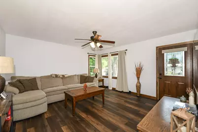 2526  Indian Trl, Racine, WI 53402 - Photo 9