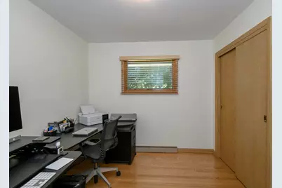 7642 W Honey Creek Pkwy, West Allis, WI 53219 - Photo 25