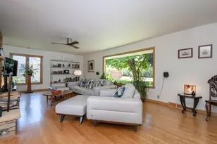 7642 W Honey Creek Pkwy, West Allis, WI 53219 - Photo 7