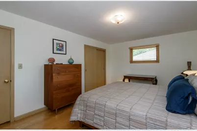 7642 W Honey Creek Pkwy, West Allis, WI 53219 - Photo 19