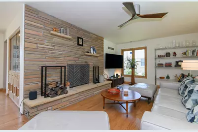 7642 W Honey Creek Pkwy, West Allis, WI 53219 - Photo 3
