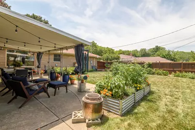 7642 W Honey Creek Pkwy, West Allis, WI 53219 - Photo 41