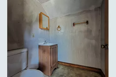 3662 E Ramsey Ave, Cudahy, WI 53110 - Photo 25