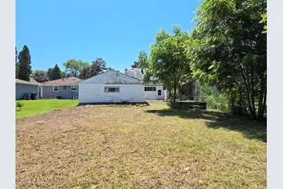 3662 E Ramsey Ave, Cudahy, WI 53110 - Photo 41