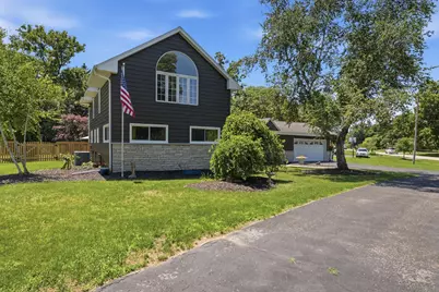 12001  Parkview Ln, Hales Corners, WI 53130 - Photo 41