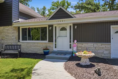 12001  Parkview Ln, Hales Corners, WI 53130 - Photo 43