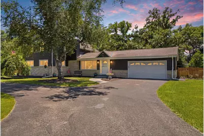 12001  Parkview Ln, Hales Corners, WI 53130 - Photo 47