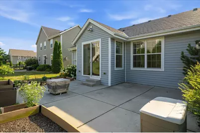 366  Indigo Dr, Port Washington, WI 53074 - Photo 17