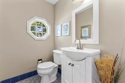 449  Melvin Ave, Racine, WI 53402 - Photo 7