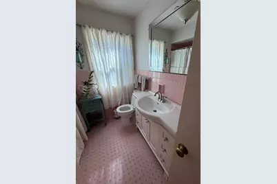 449  Melvin Ave, Racine, WI 53402 - Photo 13