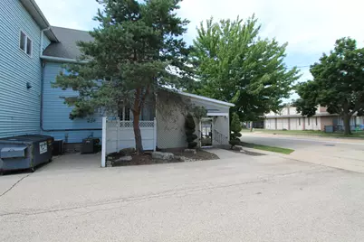 201 S Pine St, Burlington, WI 53105 - Photo 7