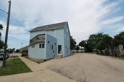 201 S Pine St, Burlington, WI 53105 - Photo 5