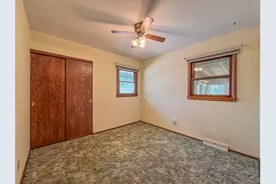W152N8310  Elm Ln, Menomonee Falls, WI 53051 - Photo 19