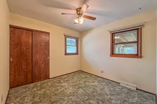W152N8310 Elm Ln, Menomonee Falls, WI 53051 - Photo 19