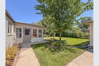 W152N8310  Elm Ln, Menomonee Falls, WI 53051 - Photo 31