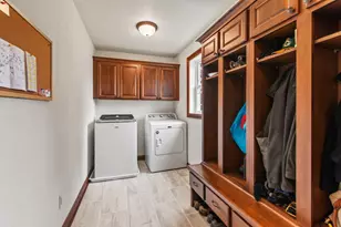 869 Spruce St, Hartford, WI 53027 - Photo 21