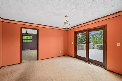 S20W27456  Fenway Dr, Waukesha, WI 53188 - Photo 11