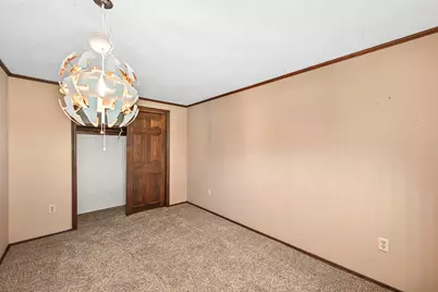S20W27456  Fenway Dr, Waukesha, WI 53188 - Photo 31