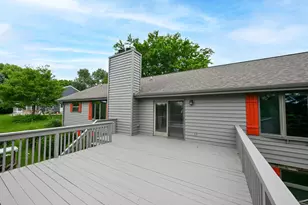 S20W27456 Fenway Dr, Waukesha, WI 53188 - Photo 35
