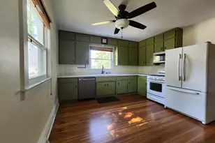 10880 39th Ave, Pleasant Prairie, WI 53158 - Photo 3